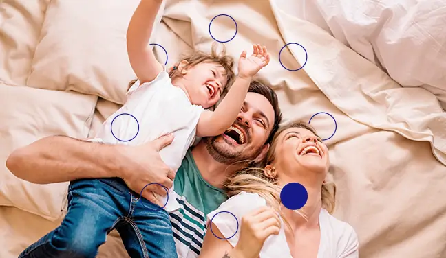 Familia feliz com plano de saude